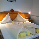 Steglacher Hof Apartment Mayrhofen